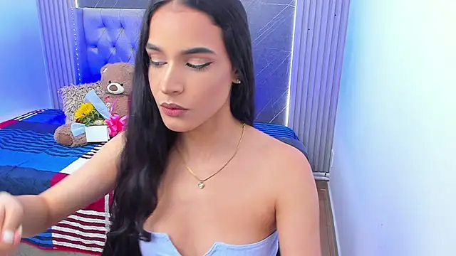 Susieeve online show from March 9, 2025, 9:14 pm