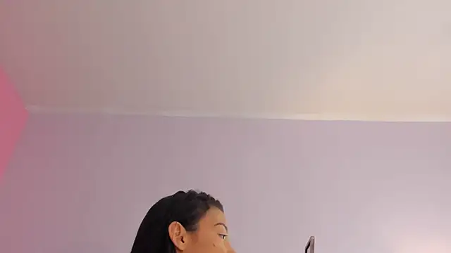 lupeebony online show from June 27, 2026, 7:53 pm
