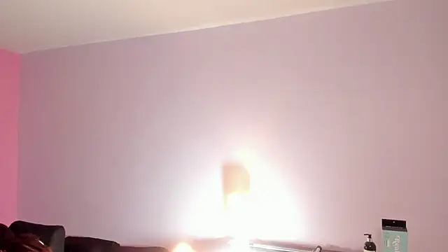 lupeebony online show from June 16, 2026, 7:58 pm
