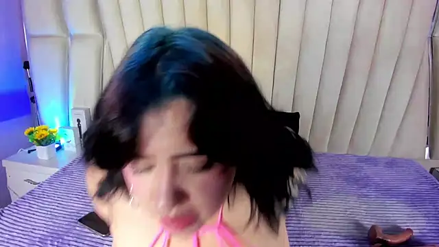 Victoria Rossy online show from June 14, 2026, 11:06 pm