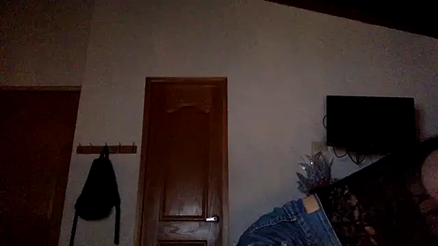 venustattoopussy online show from December 28, 2024, 3:37 am