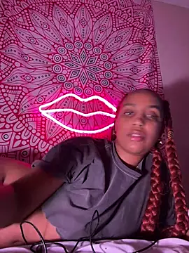 Snapshot of Jayhoney25 chatting on March 9, 2025, 10:08 pm Jayhoney25 online show from March 9, 2025, 10:08 pm