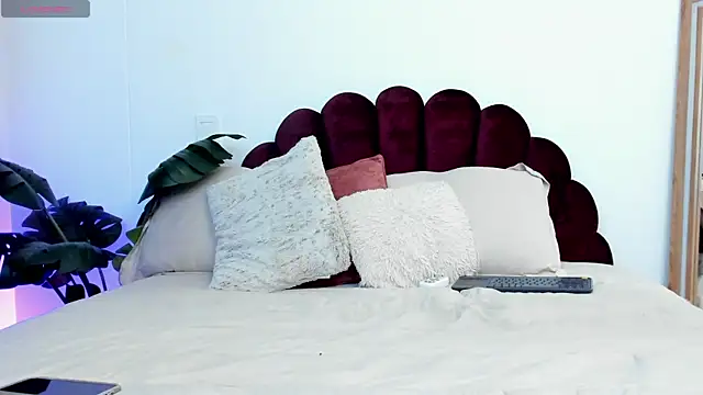 SweetGirl       online show from January 9, 2026, 10:11 am