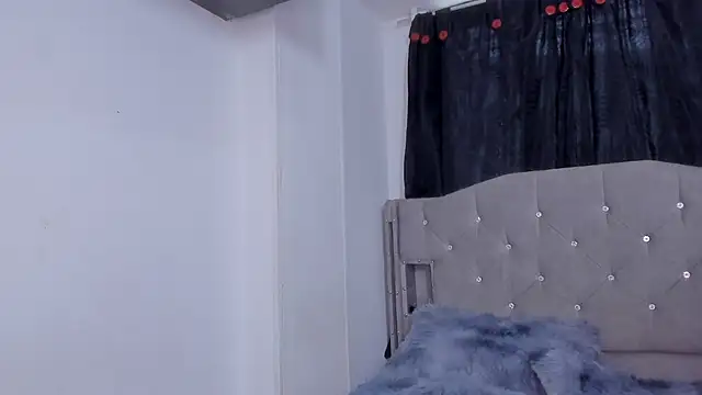game with lesbians  online show from June 26, 2026, 1:50 pm