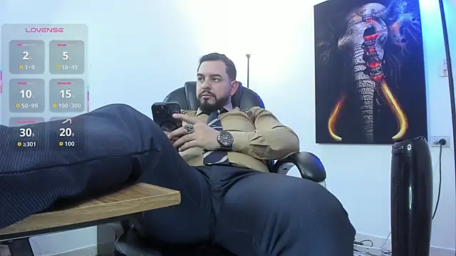 Ethan Castellano online show from October 14, 2025, 8:09 pm