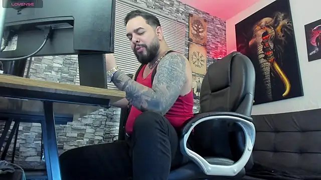 Ethan Castellano online show from July 16, 2026, 11:24 pm