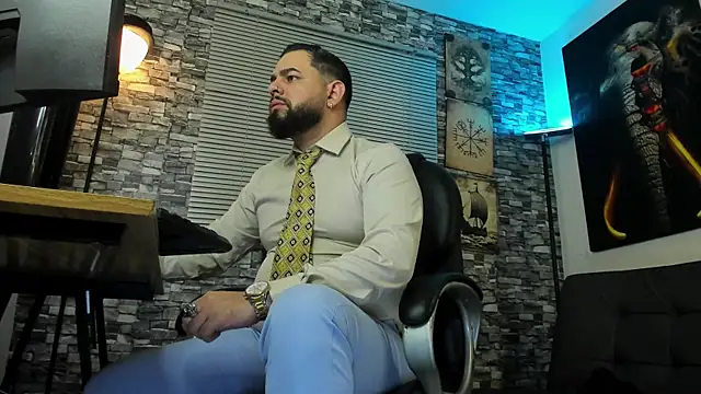 Ethan Castellano online show from July 28, 2026, 10:09 pm