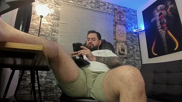 Ethan Castellano online show from July 3, 2026, 11:55 pm