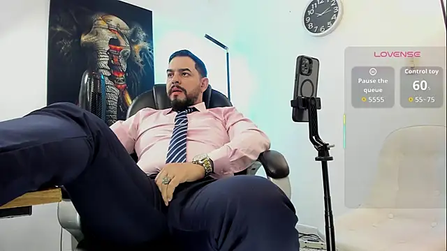 Ethan Castellano online show from November 10, 2025, 8:47 pm