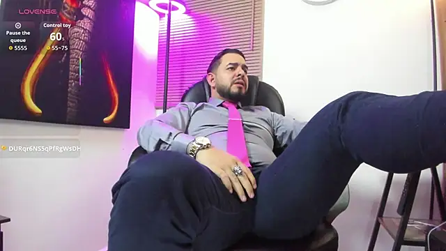 Ethan Castellano online show from September 19, 2025, 7:51 pm