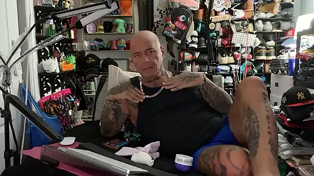 joeytatts66 online show from July 2, 2026, 1:50 am