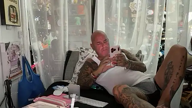 joeytatts66 online show from August 1, 2026, 2:31 am