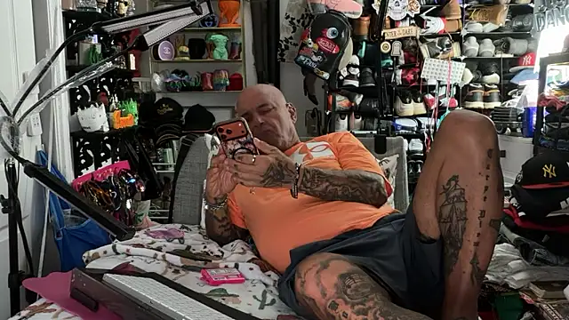 joeytatts66 online show from July 1, 2026, 2:23 am