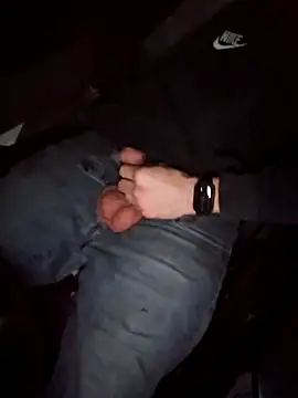 Snapshot of Spunwhiteboy1992 chatting on March 6, 2026, 1:33 am Spunwhiteboy1992 online show from March 6, 2026, 1:33 am