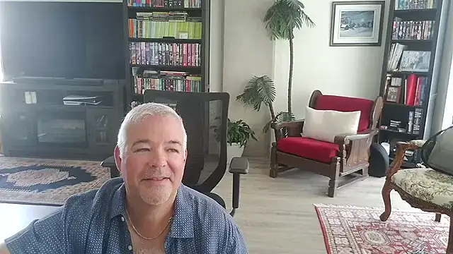 aarosteev2 online show from June 10, 2026, 3:46 pm