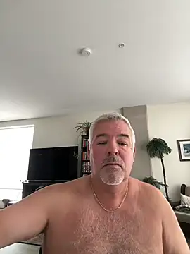 aarosteev2 online show from February 26, 2025, 2:49 pm