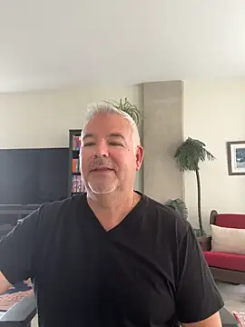 aarosteev2 online show from May 29, 2026, 2:01 pm