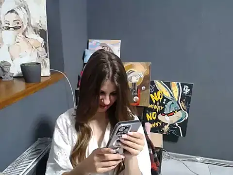 felicity gold online show from June 5, 2026, 6:18 am