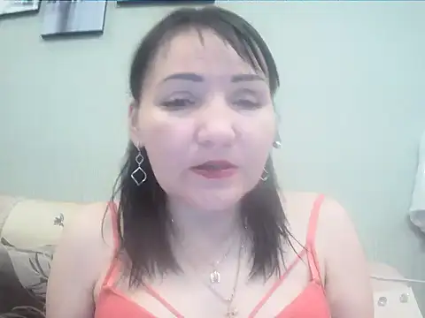 ClaireSunset online show from October 10, 2025, 6:20 pm