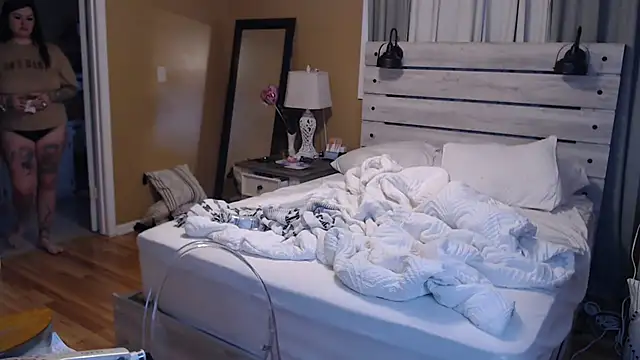 TexasTattooedHouseWife online show from March 19, 2025, 2:46 pm