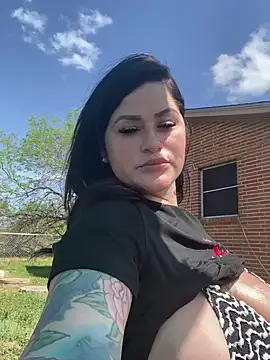 TexasTattooedHouseWife online show from March 18, 2025, 7:33 pm