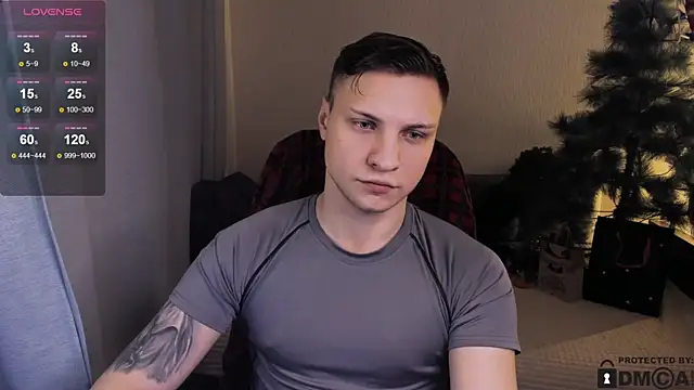 handsome guy01 online show from January 15, 2026, 4:43 pm