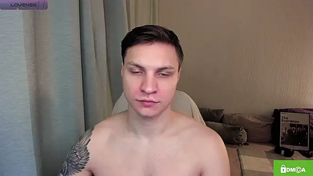 handsome guy01 online show from June 9, 2026, 10:11 pm