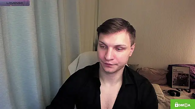 handsome guy01 online show from June 19, 2026, 12:05 am