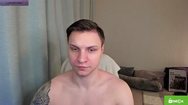 handsome guy01 online show from June 12, 2026, 9:23 pm