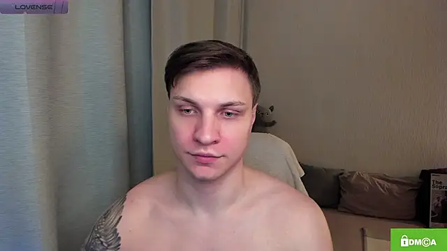 handsome guy01 online show from June 16, 2026, 12:21 am