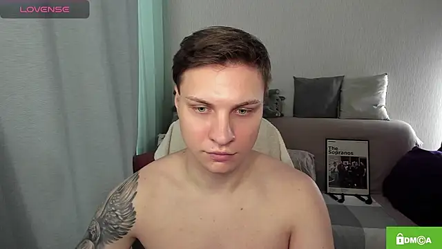 handsome guy01 online show from June 21, 2026, 5:13 am