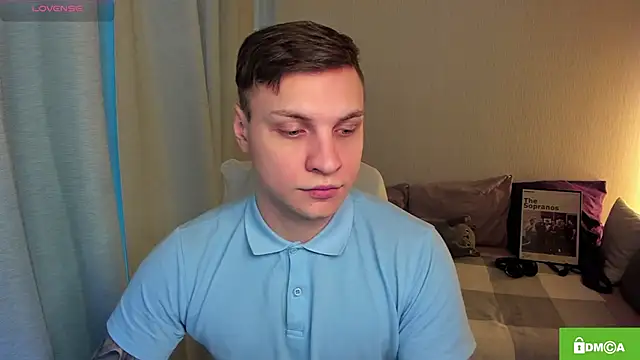 handsome guy01 online show from May 1, 2026, 3:22 am