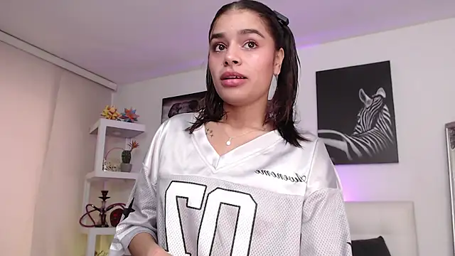 lissbrown online show from November 16, 2025, 12:54 pm