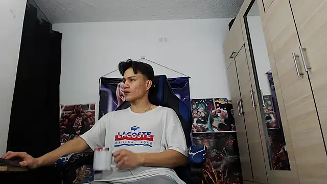 Snapshot of sr_jaeger chatting on March 21, 2026, 11:36 am sr jaeger online show from March 21, 2026, 11:36 am