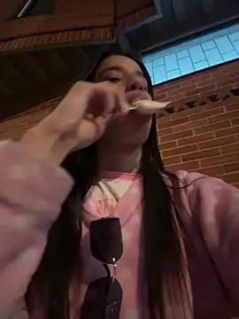 Praga Pink online show from February 11, 2026, 1:05 am