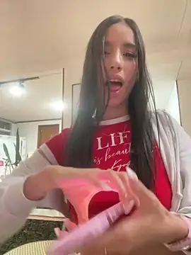 Praga Pink online show from February 18, 2026, 1:03 am