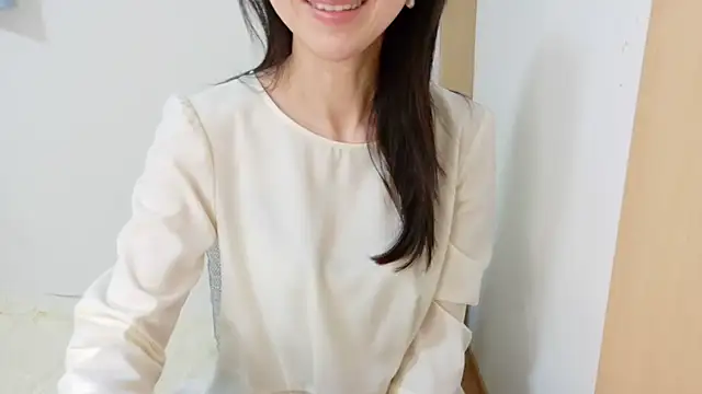 Hana-tan online show from September 29, 2025, 10:37 pm