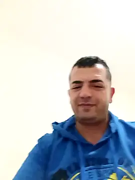 Snapshot of cshn001 chatting on December 28, 2024, 8:04 pm cshn001 online show from December 28, 2024, 8:04 pm