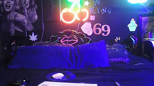 kjs daddy123 online show from February 28, 2026, 11:43 am