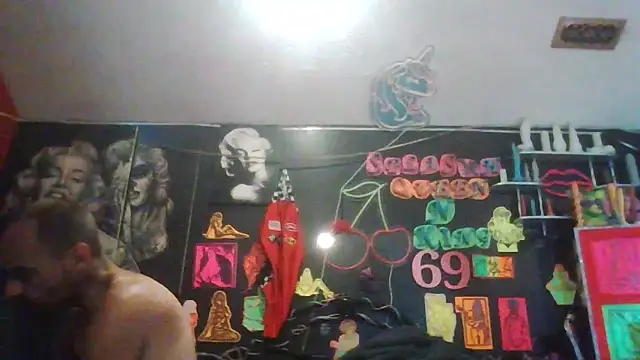 kjs daddy123 online show from May 15, 2026, 10:52 pm