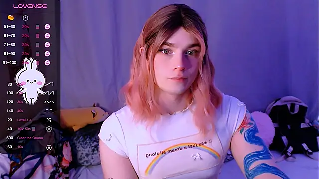 Alice Hells online show from September 28, 2025, 4:41 am