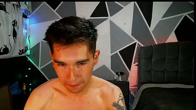 Snapshot of samael1107 chatting on December 22, 2024, 12:28 am samael1107 online show from December 22, 2024, 12:28 am