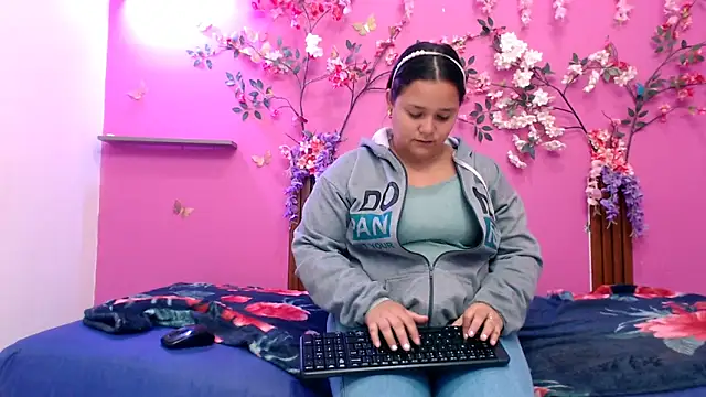 analdeepalejandra18 online show from March 12, 2026, 6:56 pm