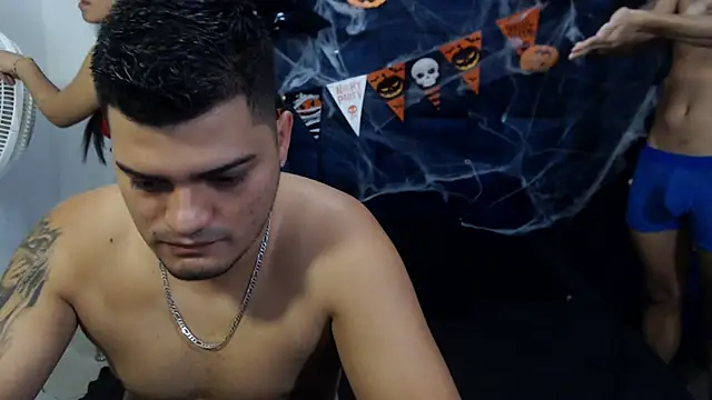 Group Lustt online show from October 22, 2025, 2:22 am