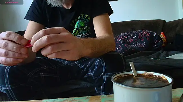 Kingsscepter online show from December 20, 2025, 11:02 am