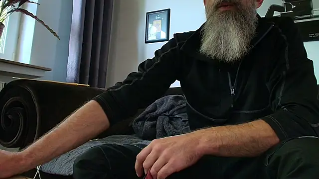 Kingsscepter online show from September 11, 2025, 11:10 am