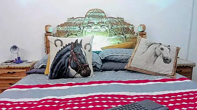 sexcouple06 online show from February 27, 2025, 2:25 am