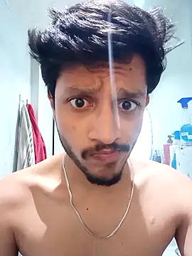 skinnyyyyyyyyy online show from September 22, 2025, 3:12 am