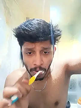 skinnyyyyyyyyy online show from January 7, 2026, 4:39 am