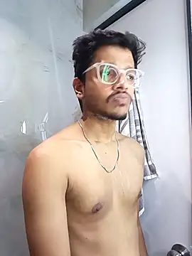 skinnyyyyyyyyy online show from November 9, 2025, 6:17 am